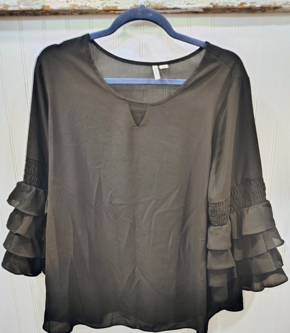 C Est 1946 Black Blouse, Tiered Ruffle Sleeve, Women's Large